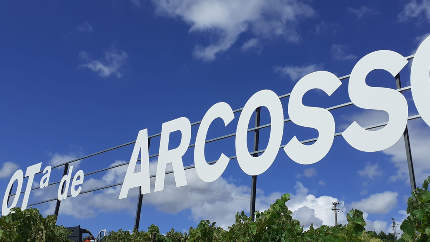 cf-projetos-design-e-publicidade-outdoor-arcosso-02