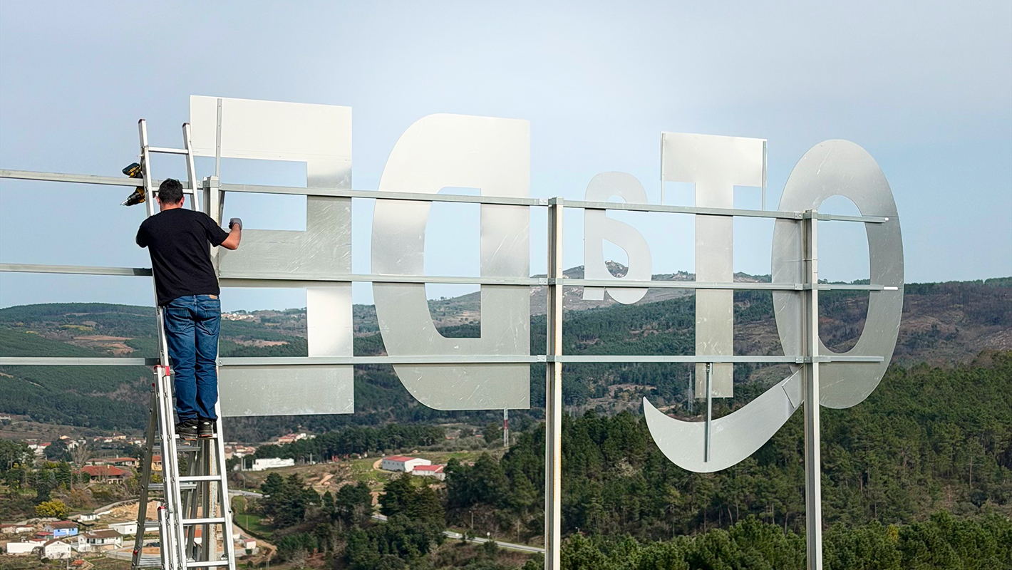cf-projetos-design-e-publicidade-outdoor-arcosso-04